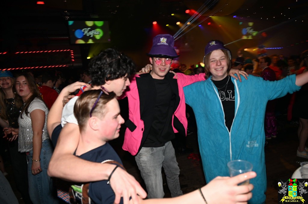 ../Images/Opwarmbal 2026 116.jpg